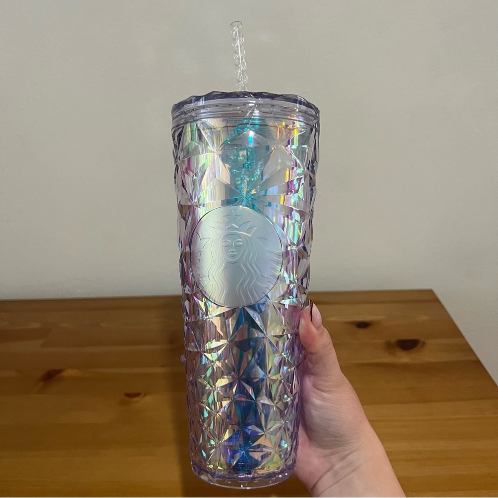NWT Venti Translucent Starbucks Cup ✨
